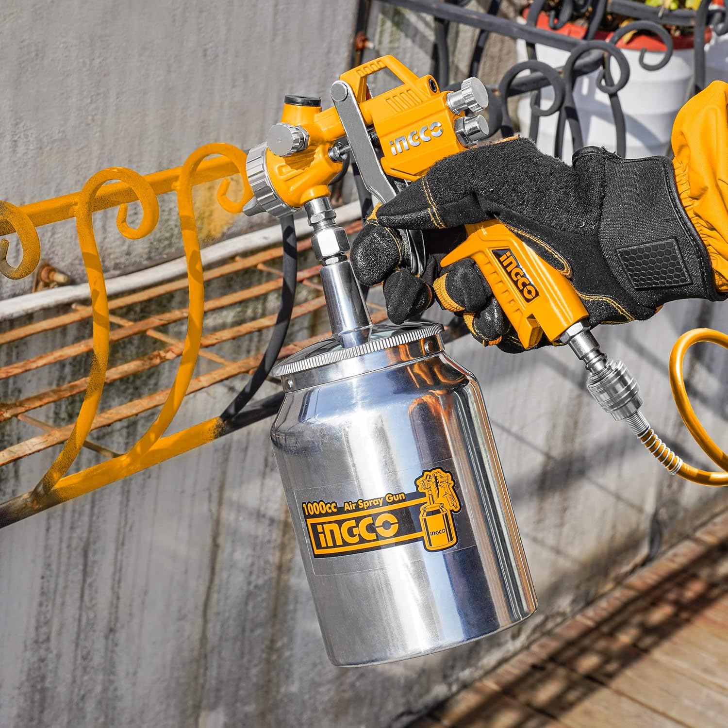 INGCO 1000CC Air Spray Gun – Pneumatic Paint Spray Gun with 1.5mm Nozzle - ASG3101