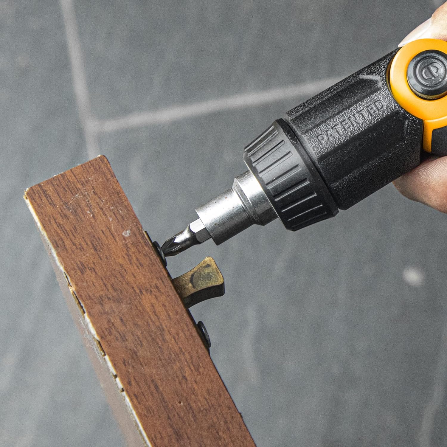 INGCO 13 IN 1 Ratchet Screwdriver Set