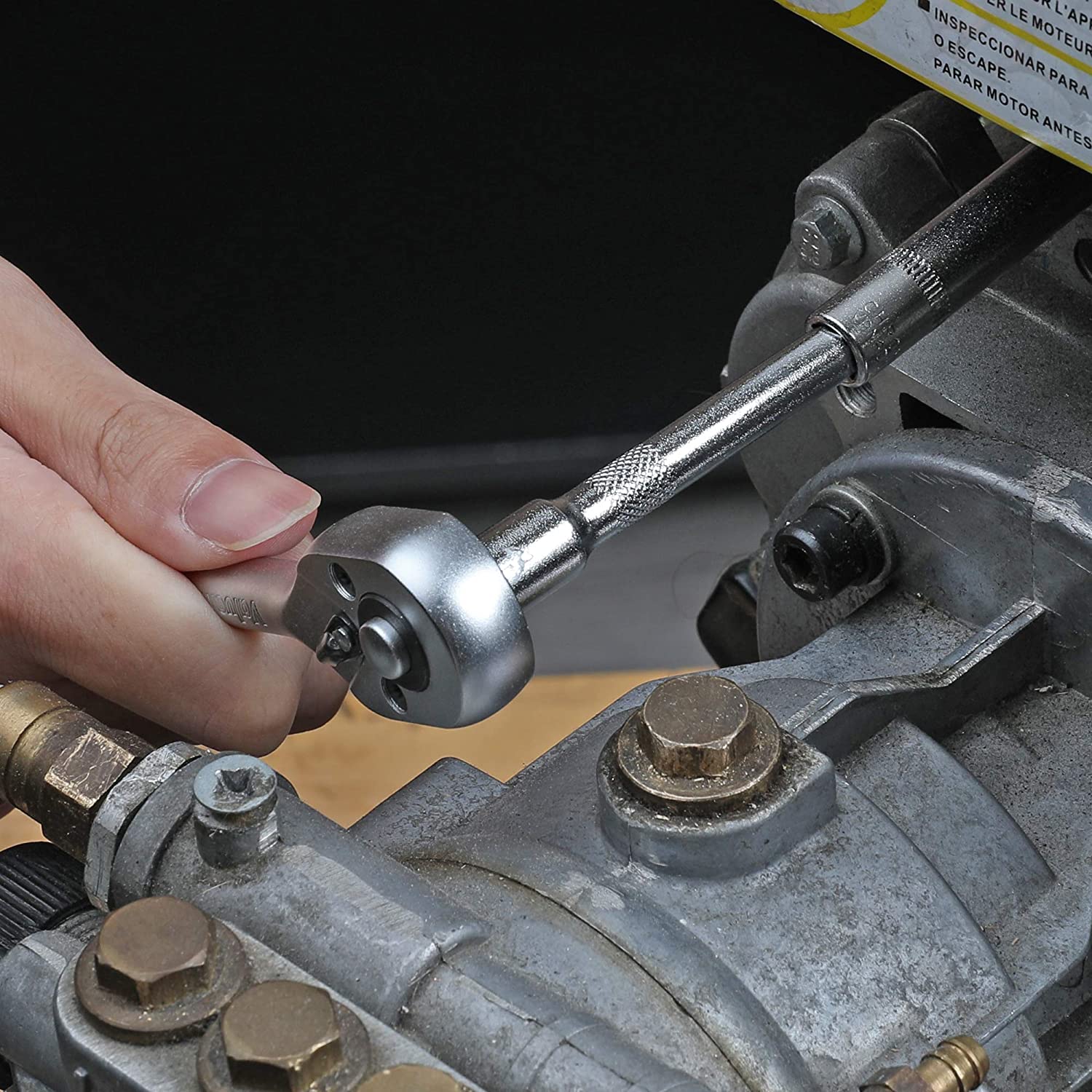 DL2012T DELI 12 PC 1/2 INCH SOCKET WRENCH SET