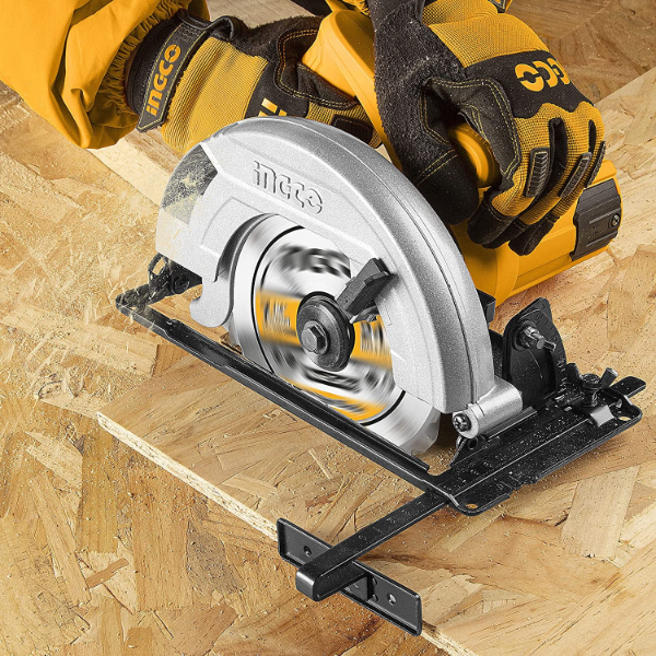  1600W circular saw CS18568 