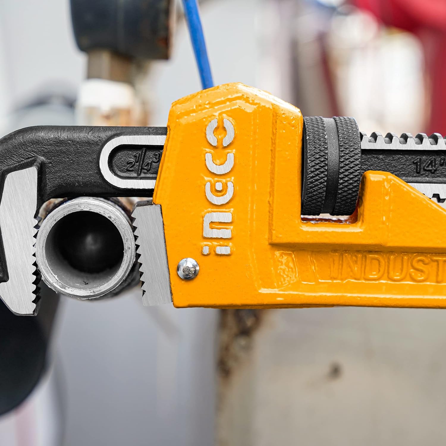 Ingco Premium Quality Soft Grip Pipe wrench